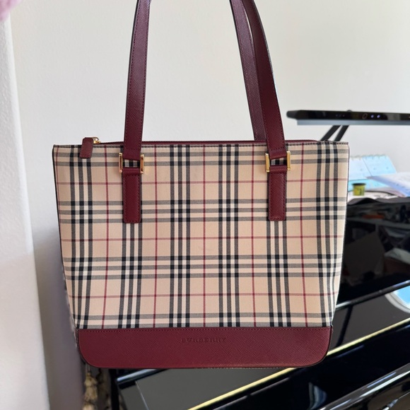 Burberry Nova Check Canvas Zip Top Tote Burgundy Leather Trim Auth - Picture 3 of 13